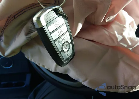 2021 Ford Expedition Xlt z USA, uszkodzony, nr VIN 1FMJU1HT2MEA22583